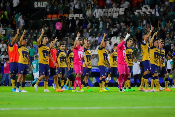 Los felinos dejaron ir el triunfo.