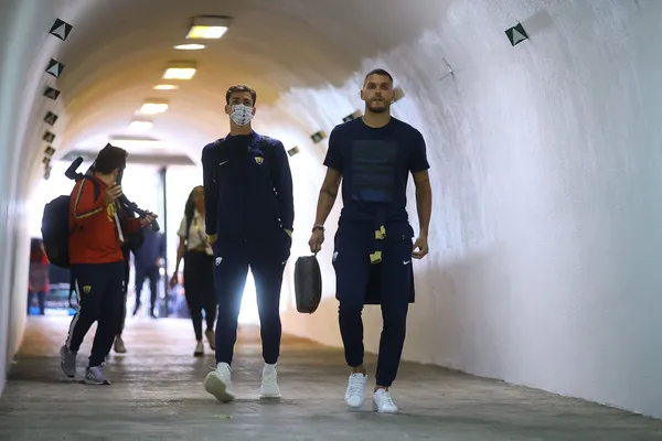 Los felinos perdieron el duelo más importante de la temporada.