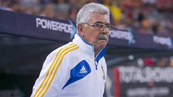 Los hinchas de Tigres tuvieron esta curiosa reacción al enterarse de la renovación de Ricardo Ferretti.