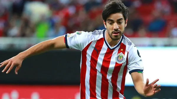 Los jugadores que Chivas debe vender para tener al 20