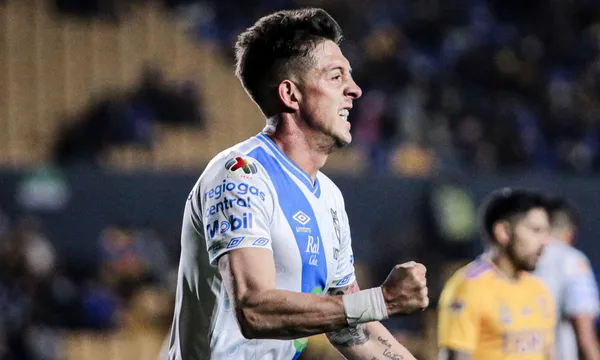 Los poblanos vencieron de manera sorpresiva a los Tigres en su cancha