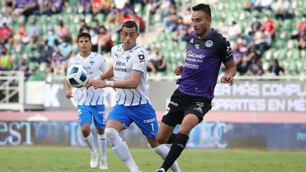 Los Rayados visitan a los Cañoneros en un duelo un tanto disparejo.