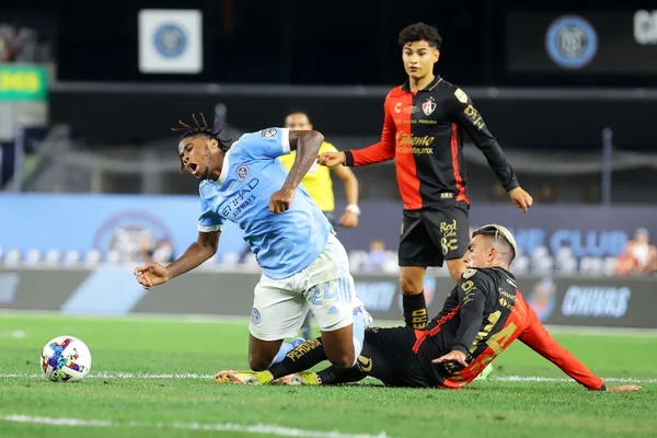 Los Rojinegros tienen cuentas pendientes con el equipo de la MLS.