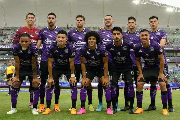 Los sinaloenses se preparan para su primera experiencia internacional.