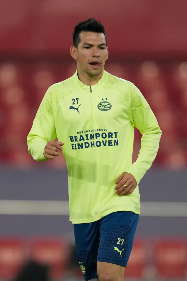 Lozano y compañía tienen una visita complicada contra el Sevilla.