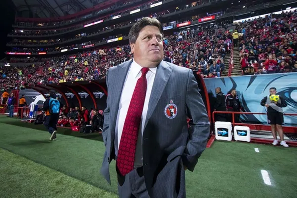Luego de que se destapara el supuesto interés de Xolos de Tijuana en contratar a Miguel Herrera, el entrenador mandó un guiño al club.
