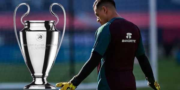 Luis Ángel Malagón durante los entrenamientos con la Selección Mexicana