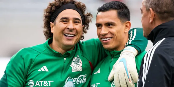 Luis Ángel Malagón junto con Guillermo Ochoa (Fuente: Fútbol Total)