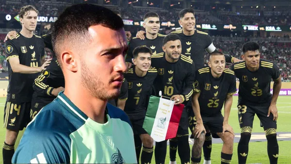 Luis Chávez y jugadores de México