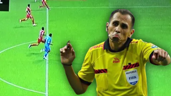 Luis Enrique Santander, duelo Toluca vs Cruz Azul (Foto: TUDN)