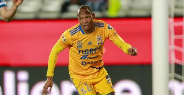 Luis Quiñones hace hasta lo imposible para que no lo corra de Tigres.