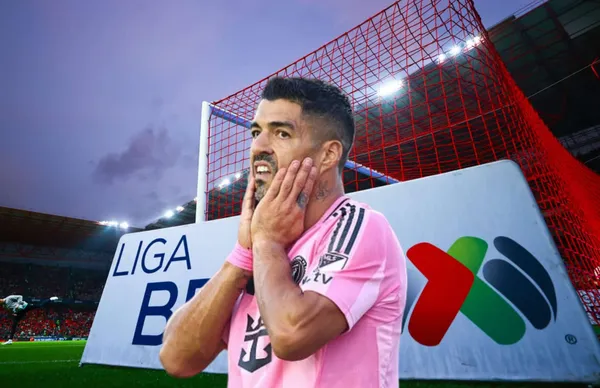 Luis Suárez expresando gestos de preocupación/Foto Getty Images.