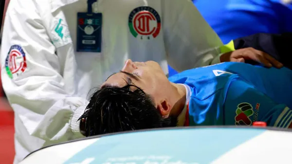 Luka Romero salió lesionado (Foto: MEXSPORT)