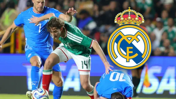 Marcel Ruiz durante uno de los partidos de México