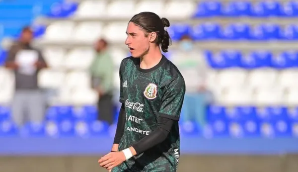 Marcelo Flores no fue considerado por Gerardo Martino para la Selección Mexicana, pero esto hace el delantero mientras es ignorado por el Tata.