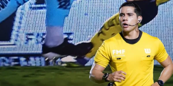 Martín Molina en el América vs Puebla / FOTO X