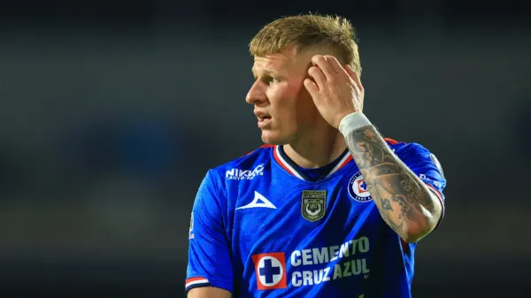 Mateusz Bogusz en Cruz Azul