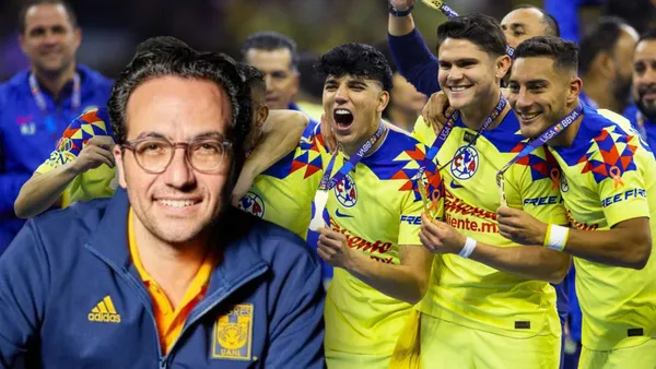 Mauricio Culebro y jugadores del América