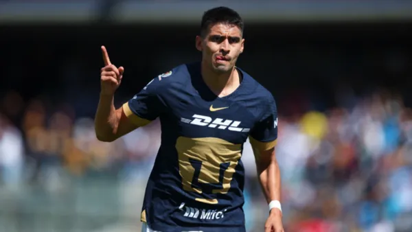 Memo Martínez compartío la imagen de como quedo su cabeza tras jugada en el Pumas vs Toluca | foto: Mexsport