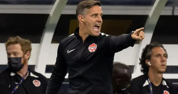 México perdió de fea forma ante Estados Unidos, es por eso que el técnico de Canadá espera a un combinado tricolor dolido.