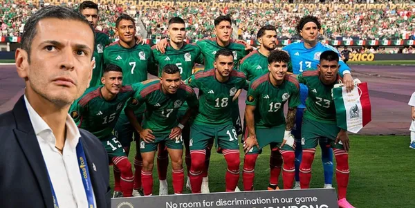 México tuvo un mal primer tiempo en el que terminó perdiendo 1 - 0