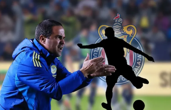 Mientras Jardine impulsa a los jóvenes, aparece la historia que nadie esperaba, un delantero con raíces rojiblancas/ Foto América.