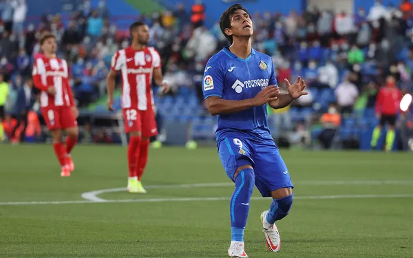 Mientras José Juan Macías fracasa en España, Ricardo Pepi se convirtió en la venta más cara de su club.