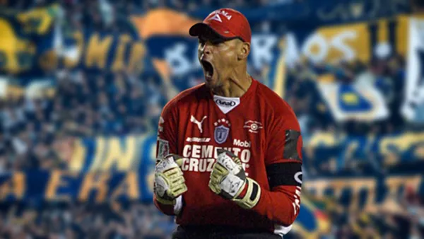 Miguel Calero festejando gol con Pachuca / Imagen: W Deportes