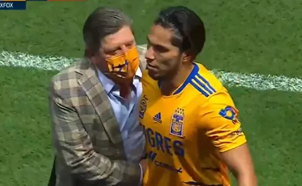 Miguel Herrera no quiere pasar por alto los arrebatos de Carlos Salcedo y le pondría varias condiciones si quiere seguir en la titular