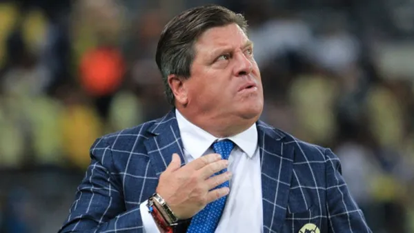 Miguel Herrera regresó a CDMX luego de la eliminación y cometió otro acto de indisciplina.