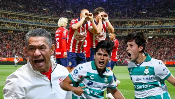 Nacho Ambriz y jugadores de Santos y Chicharito y Mozo festejando