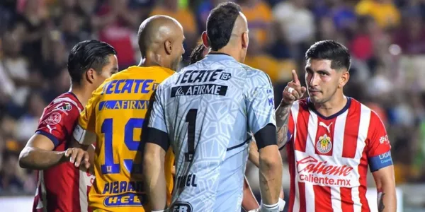 Nahuel Guzmán le lanzó un pelotazo al capitán de Chivas Víctor Guzmán y así le respondió en redes sociales