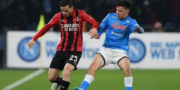 Napoli exhibe a Hirving Lozano tras la goleada del Milan y le propina un golpe bajo