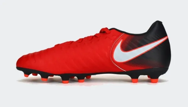 Nike nunca pudo ficharlo