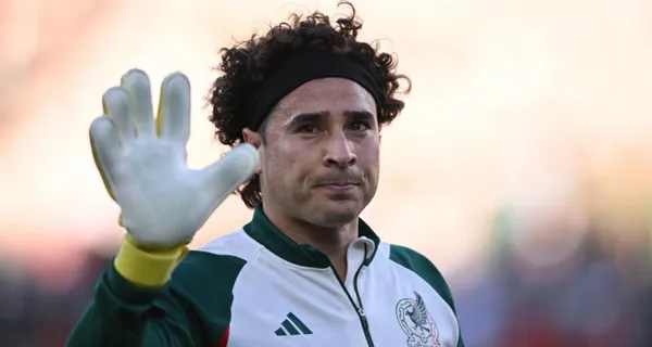 No puede mantener su arco en 0, Lozano y el plan emergente para Ochoa