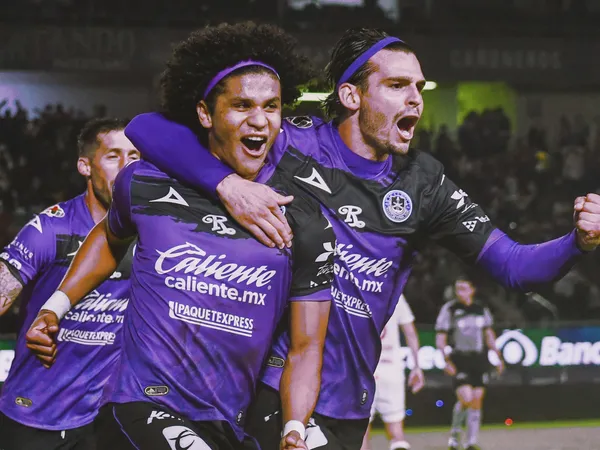 Partido con importancia.