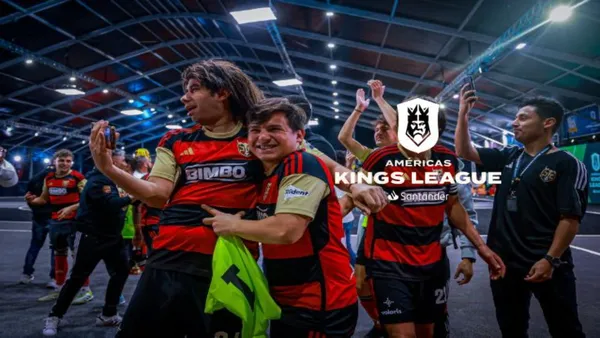 Peluche Caligari/ Foto E-Consulta