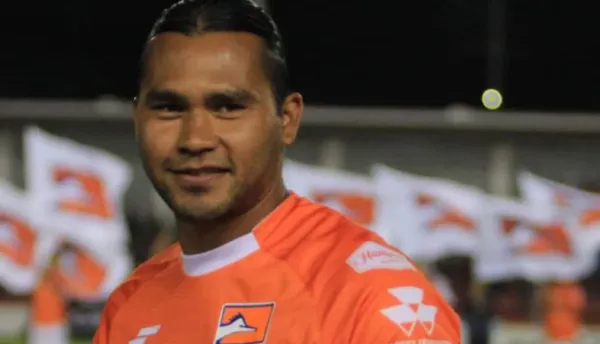 Peña gasta su salario en una nueva empresa