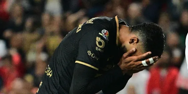 Pumas sigue hundido en el hoy del torneo pasado y la afición lo sabe.