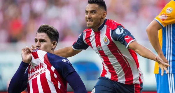 Qué diferente sanción, al Gallo Vázquez por menos lo sacaron de las Chivas, mientras que Cristian Calderón, regresó entre cuestionamientos.