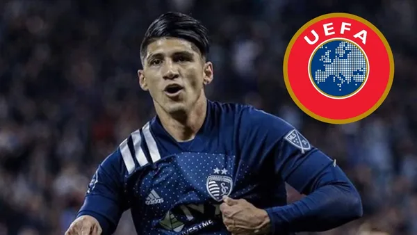 Quiere ganarse la confianza de Gerardo Martino, y ahora Alan Pulido coquetea con un club europeo.