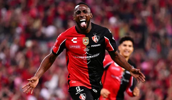 Quiñones sueña con jugar en el viejo continente y esto tendría que hacer