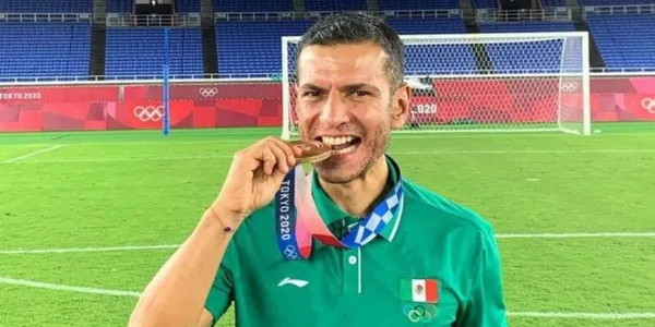 Rafa Puente con un pie fuera del equipo y la directiva ya le comienza a buscar remplazo.