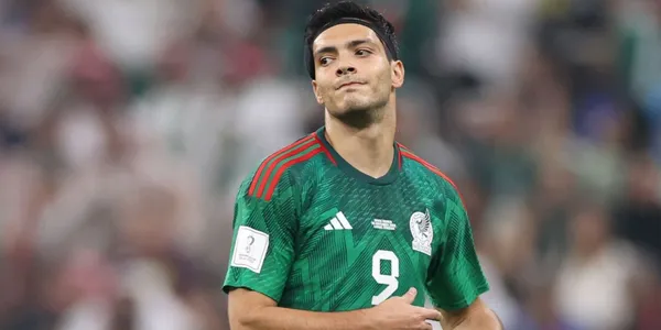 Raúl Jiménez en la selección mexicana (Fuente: MEXSPORT)