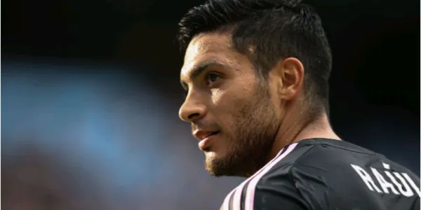 Raúl Jiménez y el equipo que lo traería de vuelta para México