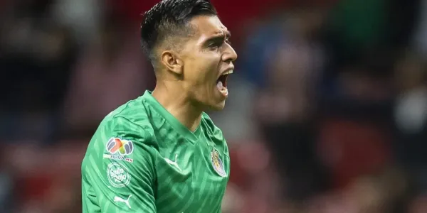 Raúl Rangel suena nuevamente para Cruz Azul y en Chivas ya tienen una postura clara al respecto