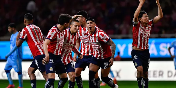 Reportes de José María Garrido revelan la petición de los jugadores de Chivas previo al Clásico Nacional