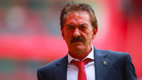 Ricardo La Volpe recordó el paso de Javier Hernández en lo que ha sido la Selección Mexicana.