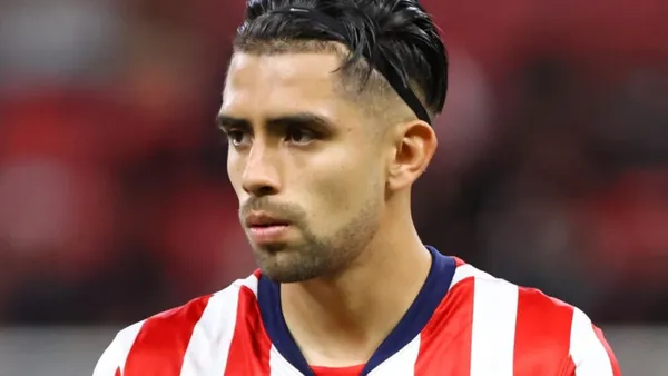 Ricardo Marín llega a Puebla pero con una gran condición de Chivas | Foto: claro sports