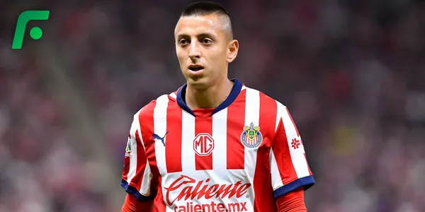 Roberto Alvarado en Chivas (Fuente: MEXSPORT)